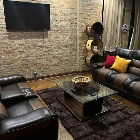 Wicker Park Loft Style Apartment