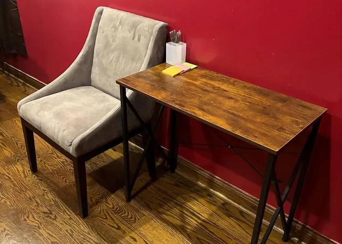 Apartment Wicker Park Loft Style Chicago